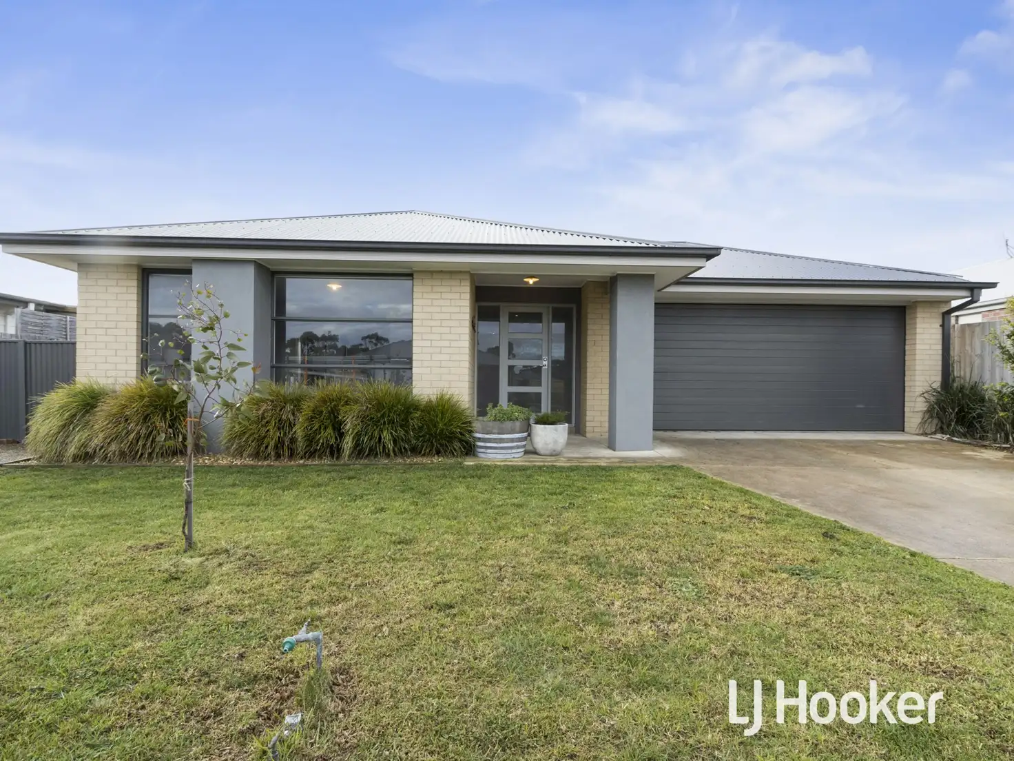 Main view of Homely house listing, 15 Citadel Way, Inverloch VIC 3996