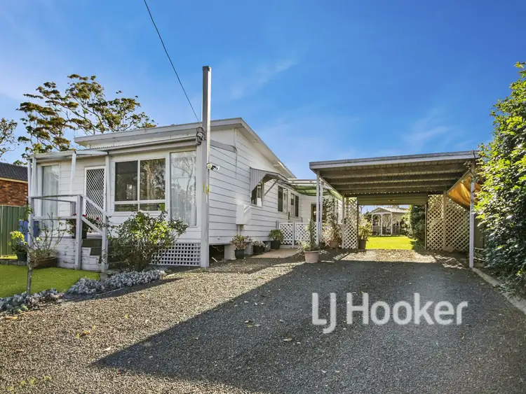 125 Sanctuary Point Road, Sanctuary Point NSW 2540