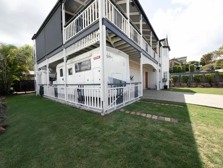 Second view of Homely house listing, 9 Riverview Place, Yeronga QLD 4104
