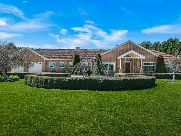 27 Watkins Drive, Moss Vale NSW 2577