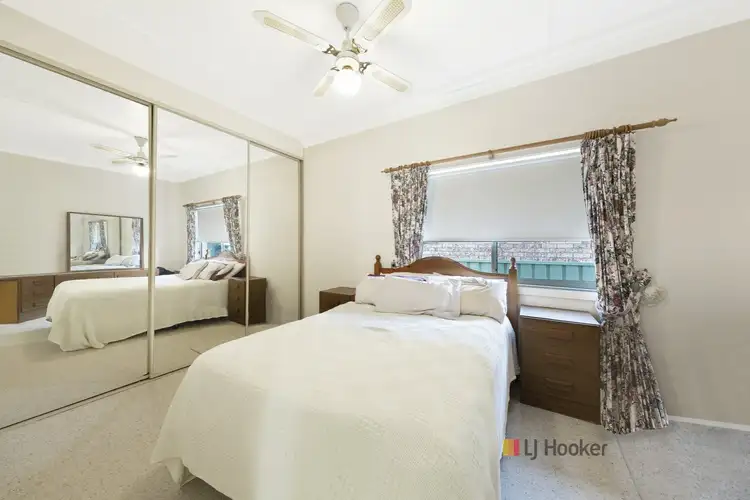 Fifth view of Homely house listing, 5 Woolana Avenue, Budgewoi NSW 2262