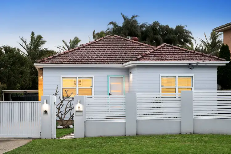 4 Parkes Road, Collaroy NSW 2097