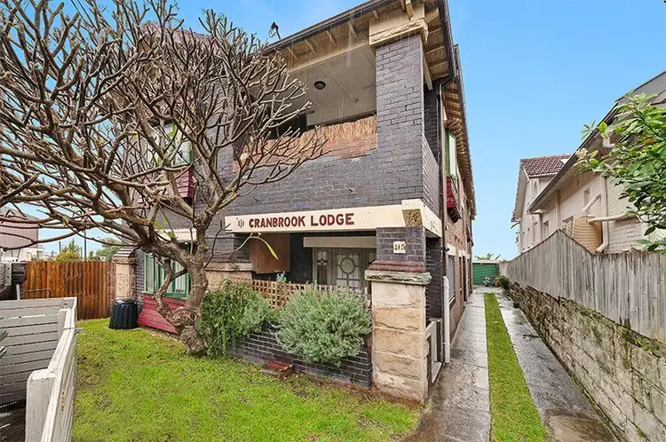 11A Fletcher Street, Tamarama NSW 2026
