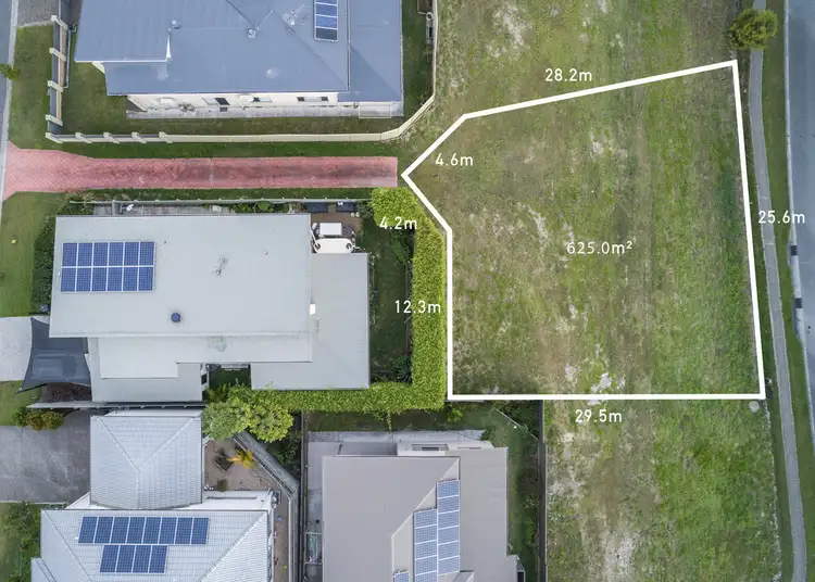 5 Mizen Place, Holland Park West QLD 4121
