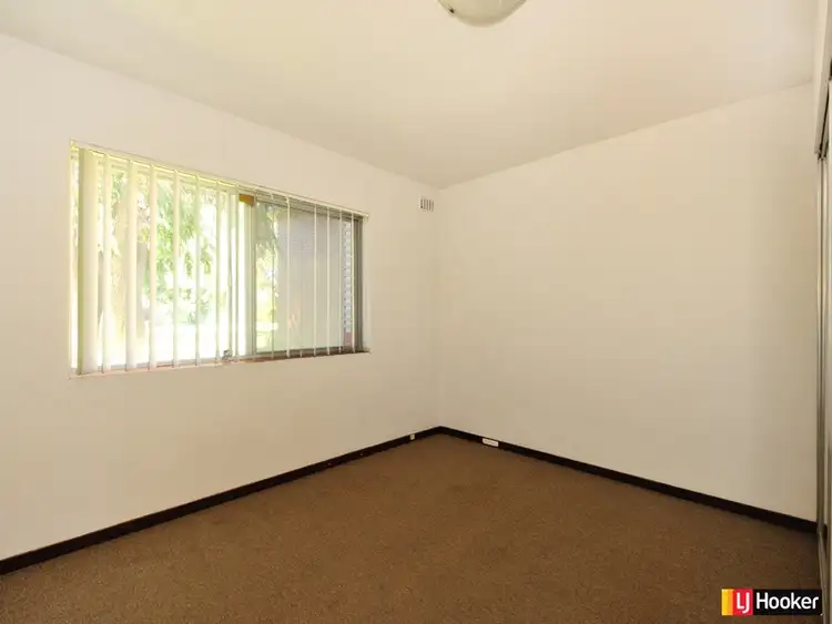 Fifth view of Homely unit listing, 10/4 Minchinson Street, Shoalwater WA 6169