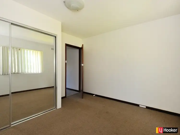 Sixth view of Homely unit listing, 10/4 Minchinson Street, Shoalwater WA 6169