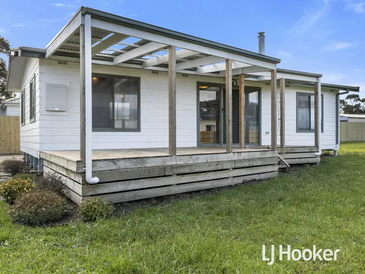 11 Tulloch Street, Dalyston VIC 3992