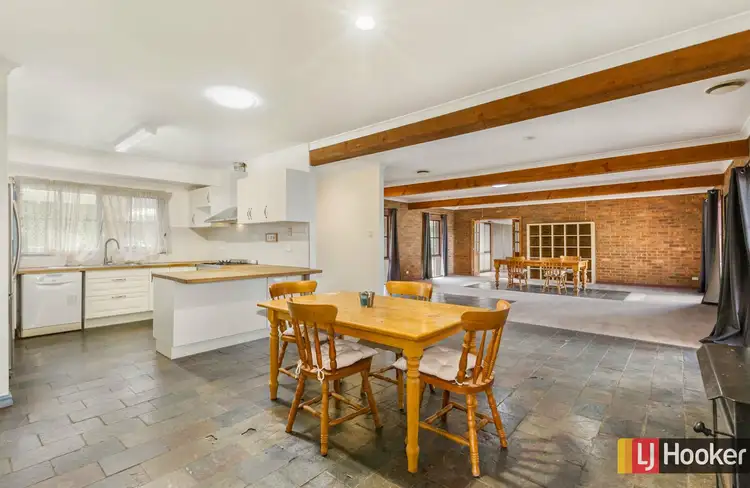 Third view of Homely house listing, 11 Franklin Close, Wallan VIC 3756