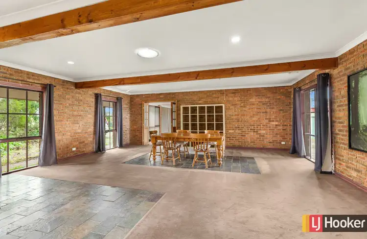 Fifth view of Homely house listing, 11 Franklin Close, Wallan VIC 3756