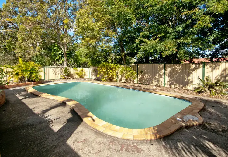 172 Herses Rd, Eagleby QLD 4207