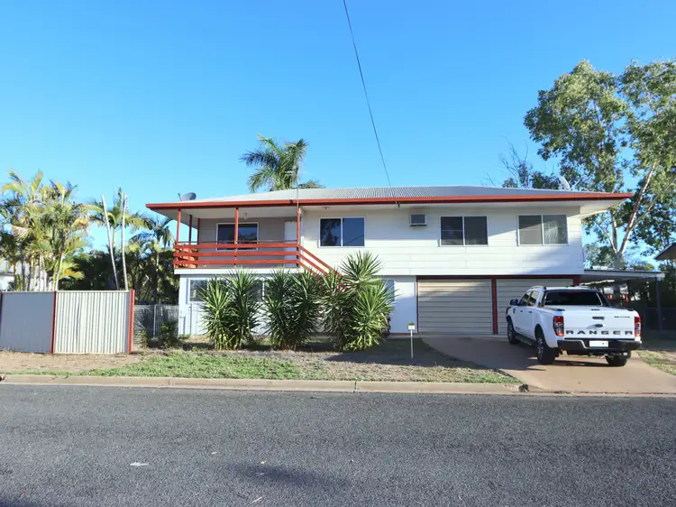 Second view of Homely house listing, 1 Eric Court, Emerald QLD 4720