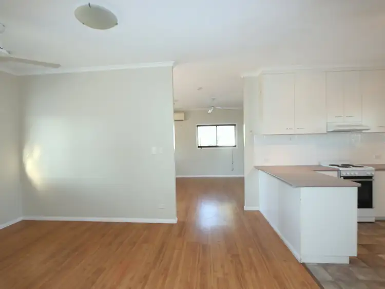 Seventh view of Homely house listing, 1 Eric Court, Emerald QLD 4720