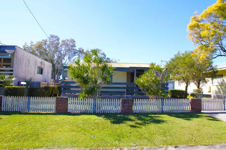 Second view of Homely house listing, 15 Seaview Parade, Deception Bay QLD 4508