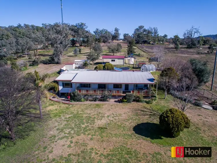197 Sandy Road, Kootingal NSW 2352