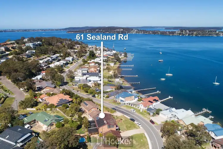 61 Sealand Road, Fishing Point NSW 2283