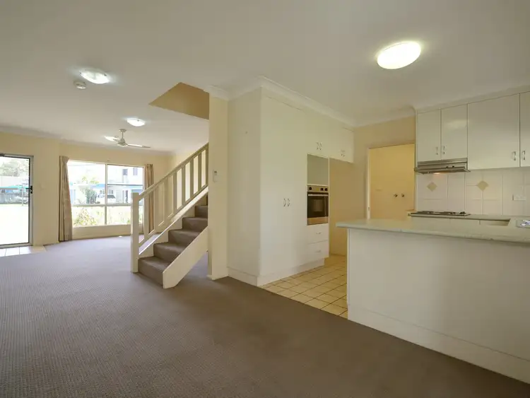 Second view of Homely unit listing, Unit 6/7 Pacific Court, Kin Kora QLD 4680