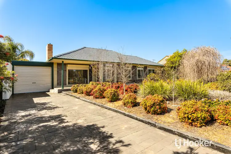 13 Shaftesbury Road, Elizabeth Vale SA 5112