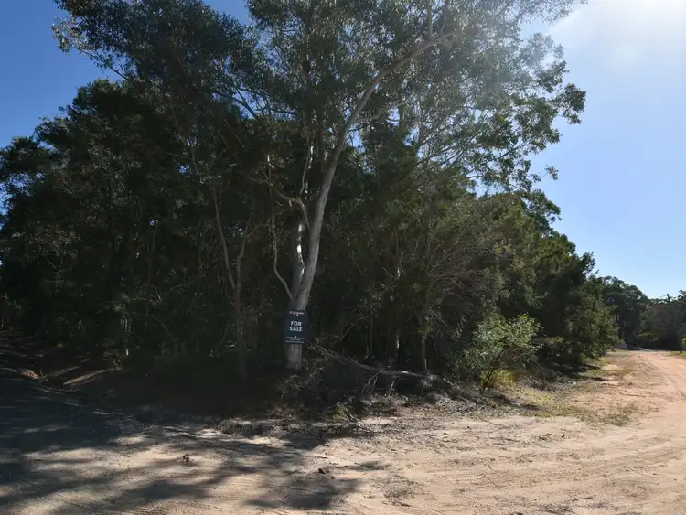 1 Hunters Road, Russell Island QLD 4184