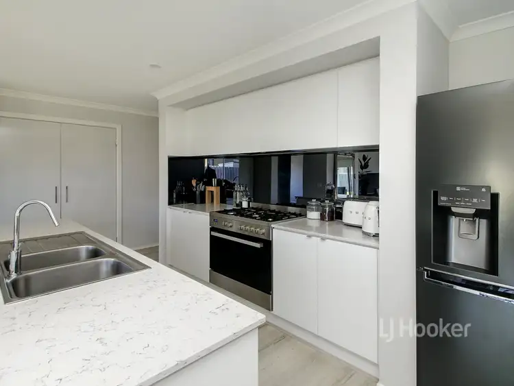 Fifth view of Homely house listing, 35 Len Cook Drive, Eastwood VIC 3875
