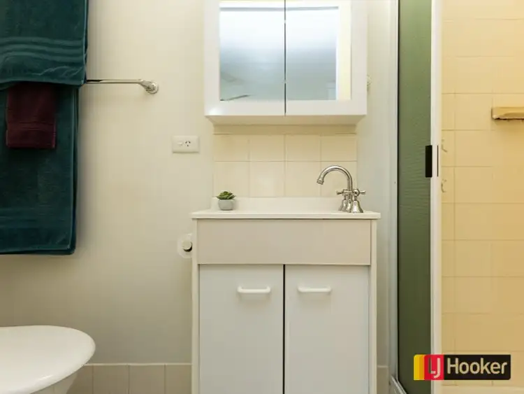 Seventh view of Homely house listing, 27 Ring Street, Tamworth NSW 2340