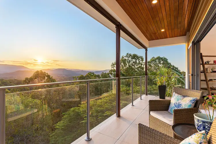 52 Tara Vista Boulevard, Highland Park QLD 4211