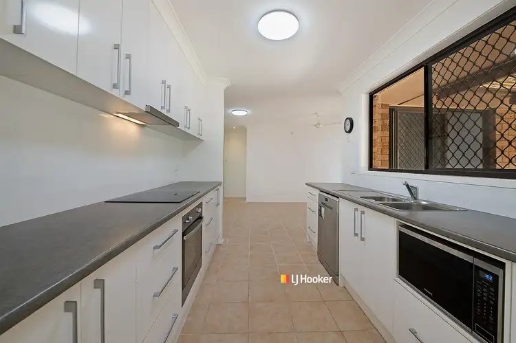 Third view of Homely house listing, 7 Robin Court, Kallangur QLD 4503