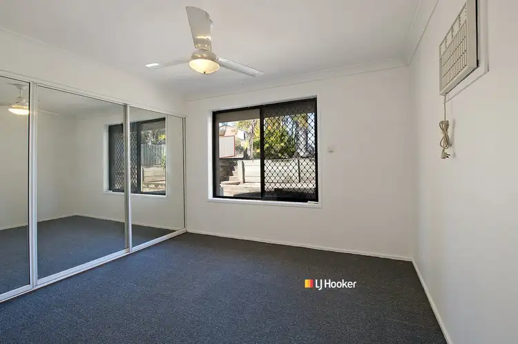 Fifth view of Homely house listing, 7 Robin Court, Kallangur QLD 4503