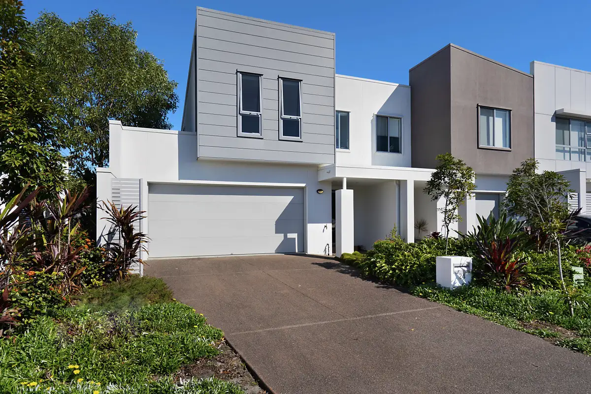 Main view of Homely townhouse listing, 24 North Quay Circuit, Hope Island QLD 4212