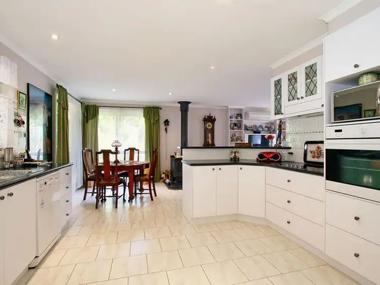 Sixth view of Homely house listing, 10 Tuohy Court, Eildon VIC 3713
