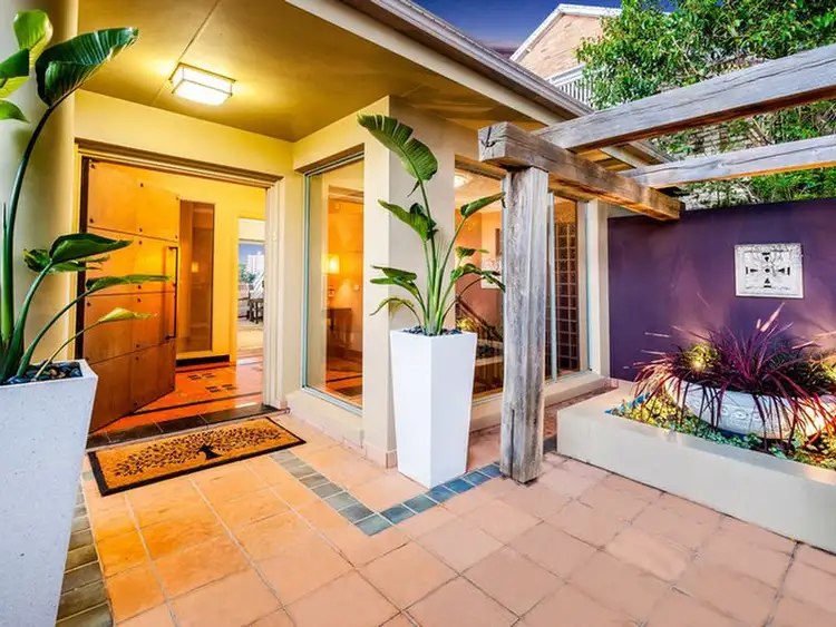 6 Ulric Lane, Northbridge NSW 2063