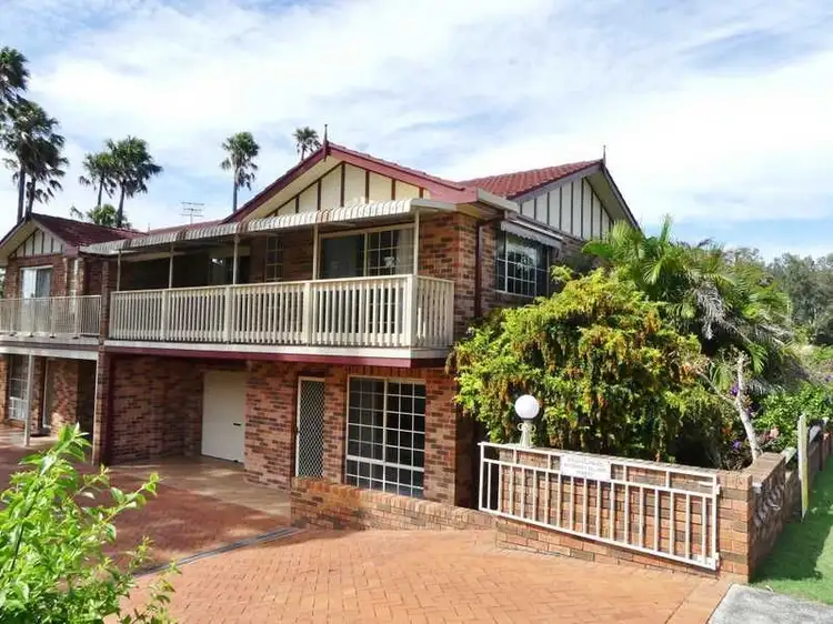 Main view of Homely townhouse listing, 1/7 Bonventi Close, Tuncurry NSW 2428