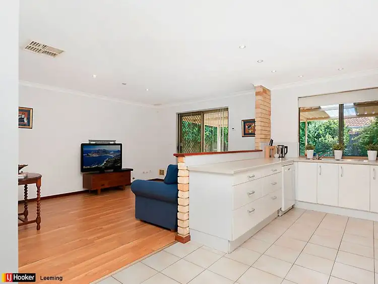 Seventh view of Homely semi-detached listing, 25B McKivett Crescent, Leeming WA 6149