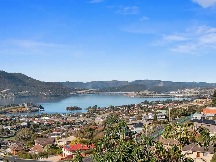 Third view of Homely house listing, 7 Hardman Court, Rosetta TAS 7010