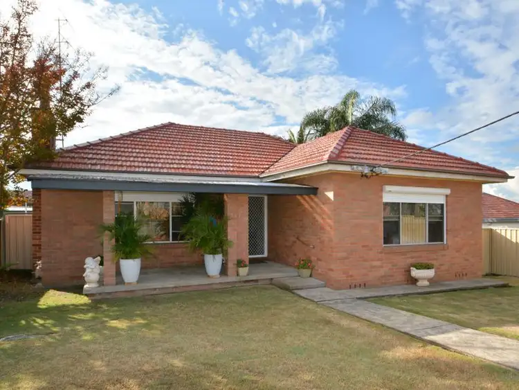21 Thompson Street, Rutherford NSW 2320