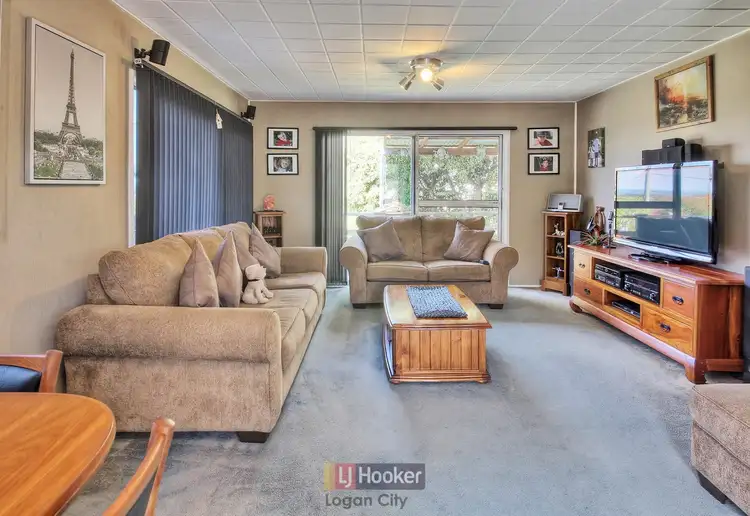 Fifth view of Homely house listing, 4 Mawson Street, Woodridge QLD 4114