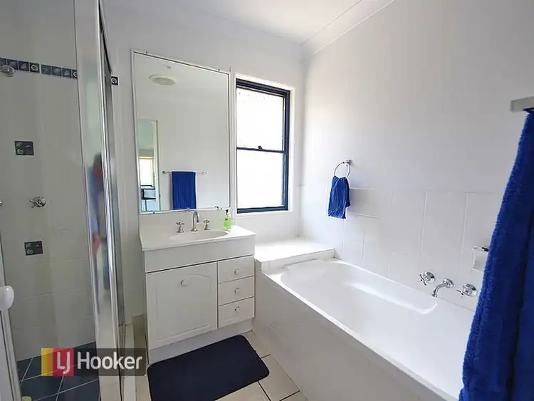 Fifth view of Homely house listing, 17 Mowbray Court, Kallangur QLD 4503