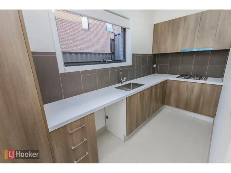 Sixth view of Homely house listing, 2 Lysterfield Drive, Greenvale VIC 3059