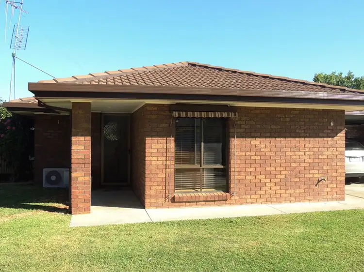Main view of Homely unit listing, 2/19 Naretha Street, Swan Hill VIC 3585
