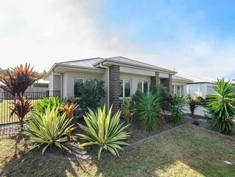 22 Tulipwood Circuit, Boyne Island QLD 4680