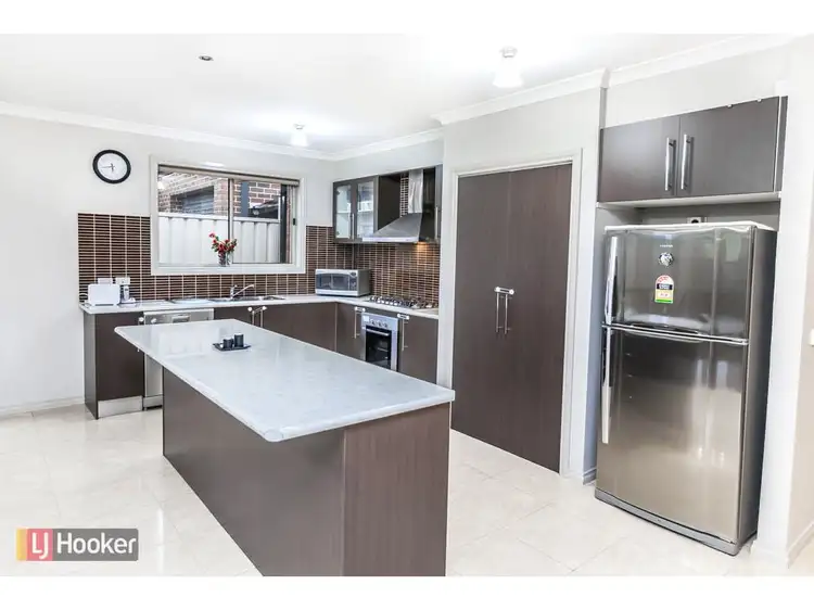 Fourth view of Homely house listing, 18 Pymble Gardens, Craigieburn VIC 3064