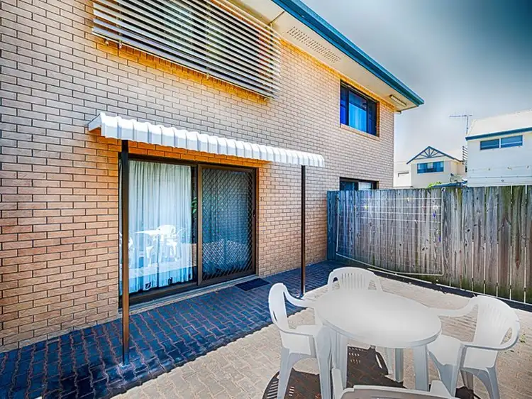 3/35 Miller Street, Bargara QLD 4670