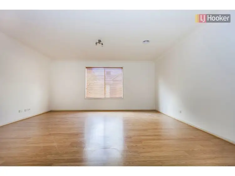 Fifth view of Homely house listing, 31 Hamilton Hume Parade, Craigieburn VIC 3064