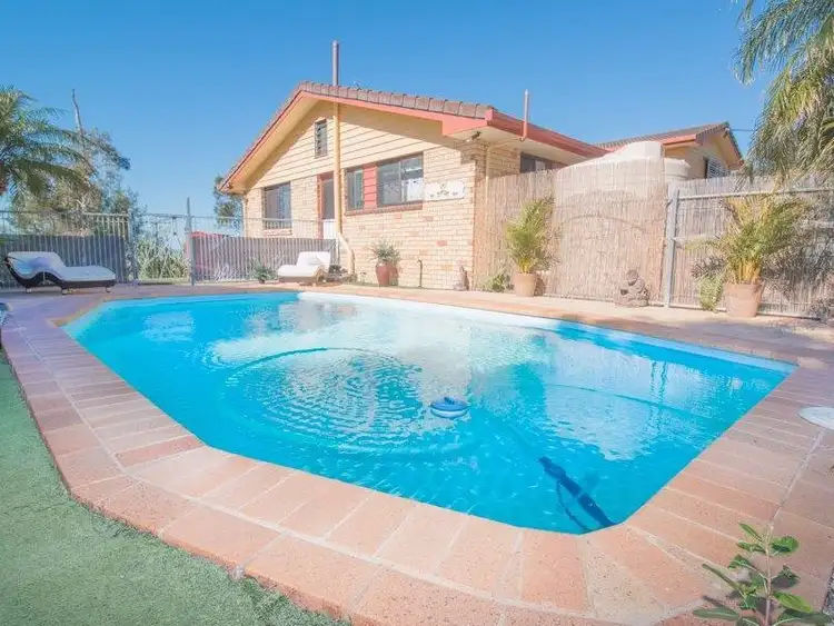 197 Bishop Road, Beachmere QLD 4510