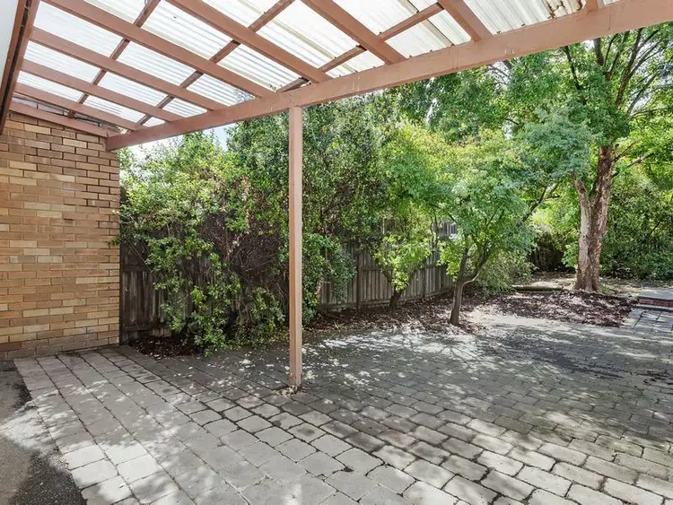 Fifth view of Homely house listing, 124 Livingston Avenue, Kambah ACT 2902