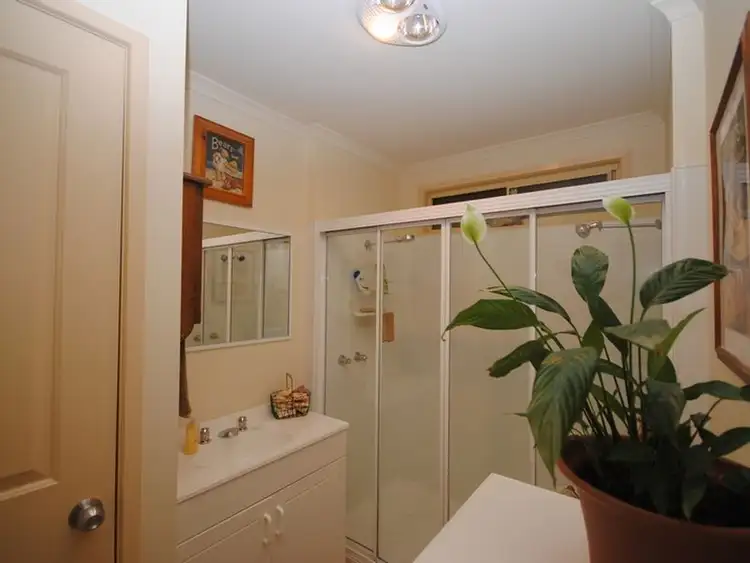 Seventh view of Homely house listing, 1A Paynes Avenue, Alexandra VIC 3714