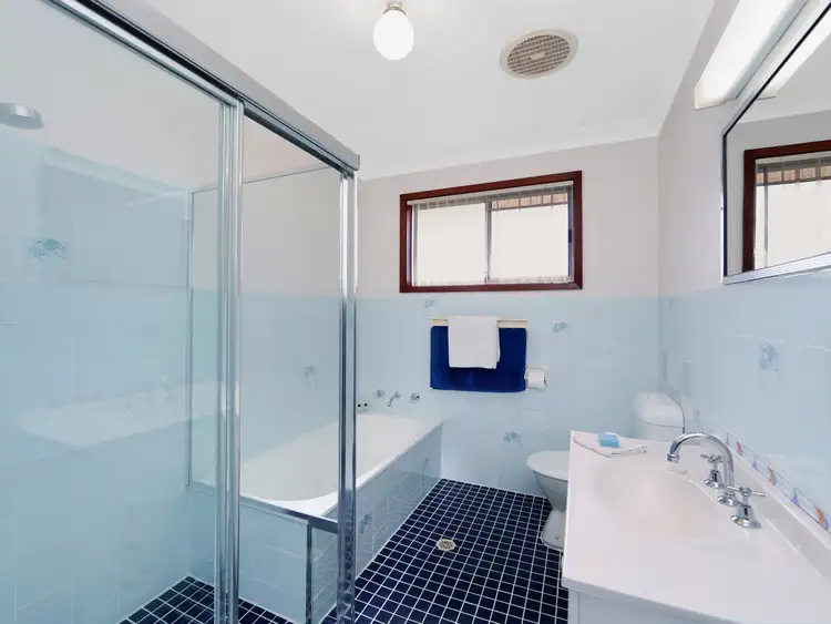 Sixth view of Homely villa listing, 4/124 Hutton Road, The Entrance North NSW 2261