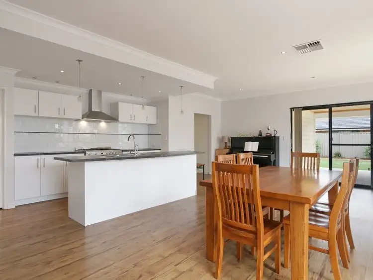 Fifth view of Homely house listing, 14 Oakleigh Pass, Harrisdale WA 6112