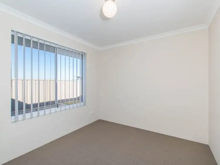 Sixth view of Homely unit listing, 5/2 Positano Crescent, Yangebup WA 6164