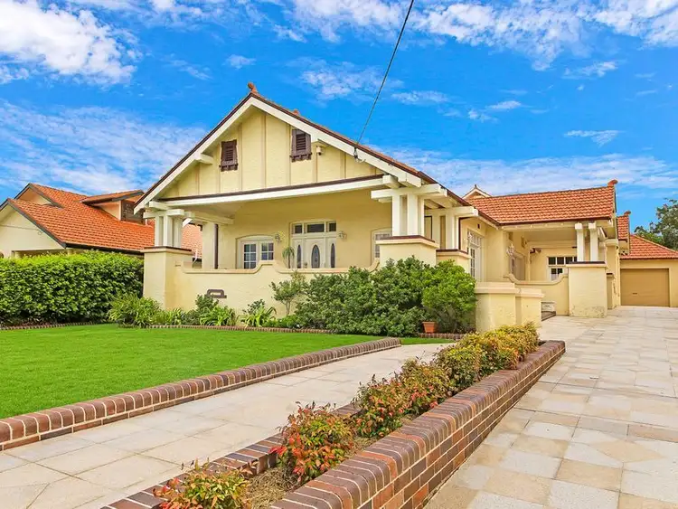19 Badminton Road, Croydon NSW 2132