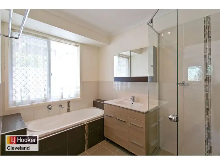 Third view of Homely house listing, 5 Swain Court, Cleveland QLD 4163